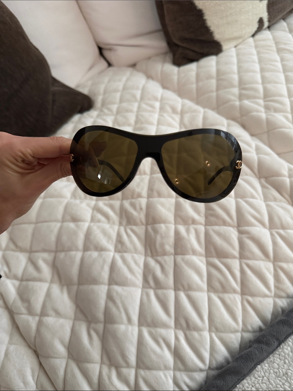 CHANEL Oversized Shield Sunglasses in Dark Brown and Olive - Picture 5 of 13